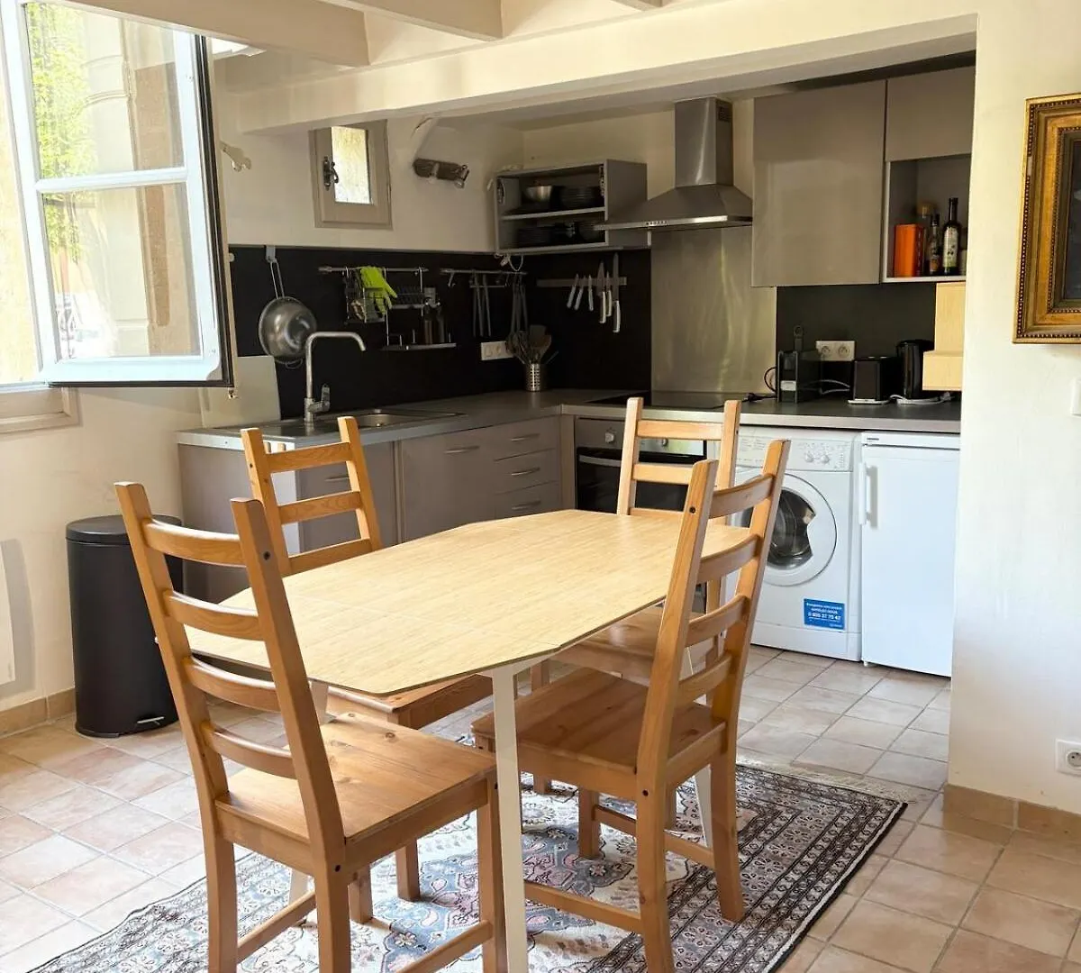 Appartement Aixois De Caractere Place Des 4 Dauphins Aix-en-Provence